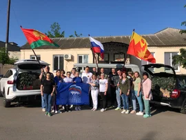 С 24 сентября прошлого года в с. Красное организован сбор помощи мобилизованным землякам и их семьям