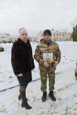 С 24 сентября прошлого года в с. Красное организован сбор помощи мобилизованным землякам и их семьям