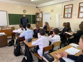 В Усманском районе прошла встреча школьников с представителями Госавтоинспекции