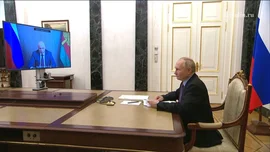 Президент России Владимир Владимирович Путин поддержал решение губернатора Липецкой области Игоря Георгиевича Артамонова выдвинуться на второй срок