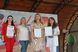 В Добром, на центральной площади, состоялось большое мероприятие, посвященное еще и Году семьи в России