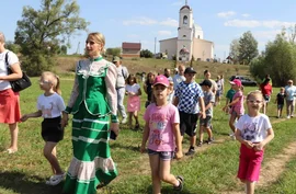 В Елецком районе были организованы экскурсии, игры, конкурсы и чаепитие для детей участников СВО