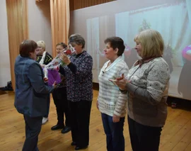 В Воловском округе в онлайн-формате проводился конкурс на лучшую зарядку «Для тех, кто годы не считает»!