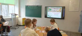 В школе, которой руководит член президиума СЖЛО Колганова Наталья, прошли уроки родного языка