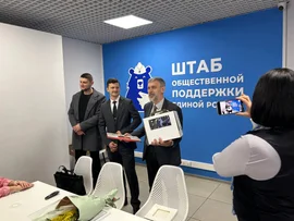 "Предпраздничная встреча: женщины-лидеры Липецка обсудили проекты и получили награды"