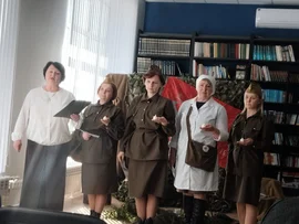 В мир приходит женщина, чтобы мир спасти