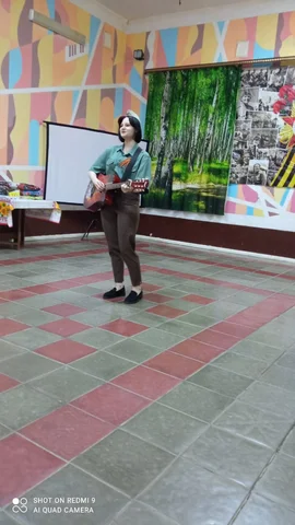 С Великим праздником, Держава!