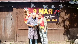 С Великим праздником, Держава!