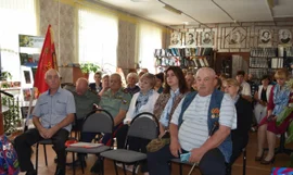 «Мир держится на добрых людях»