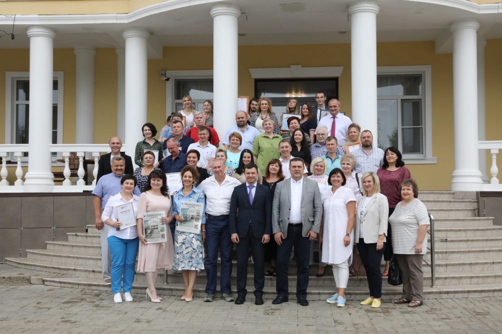 Победителей всероссийского конкурса "10 лучших газет России" наградили в Липецкой области