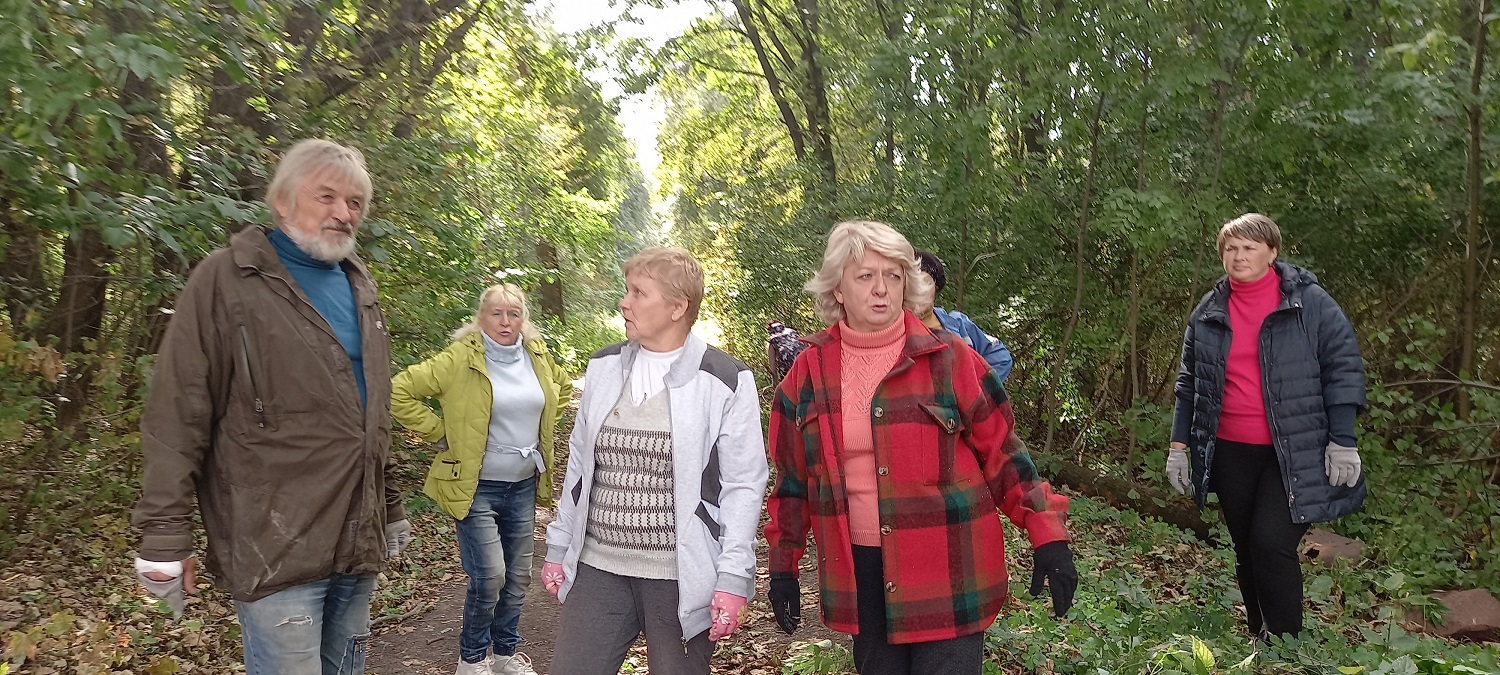 В селе Полибино Данковского района по доброй традиции, состоялся культурный субботник в усадьбе Нечаевых