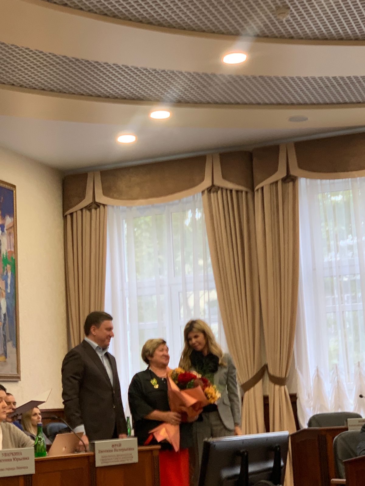 Сегодня на сессии городского Совета депутатов чествовали Бычкову Евдокию Ивановну