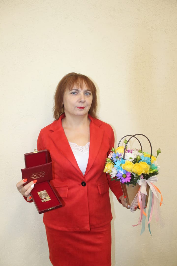Торжественный прием накануне Дня матери провел глава Добровского района Анатолий Попов