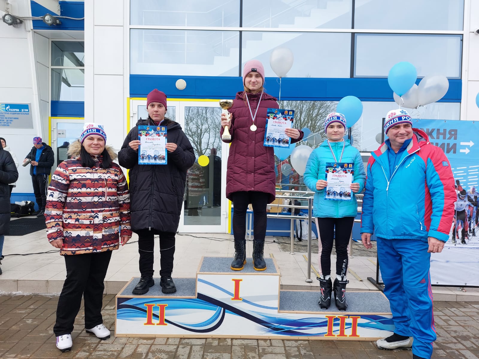 ОКОЛО 200 ЧЕЛОВЕК В ВОЗРАСТЕ ОТ 5 ДО 80 ЛЕТ ПРИНЯЛИ УЧАСТИЕ В "ЛЫЖНЕ РОССИИ — 2022" В ЕЛЕЦКОМ РАЙОНЕ