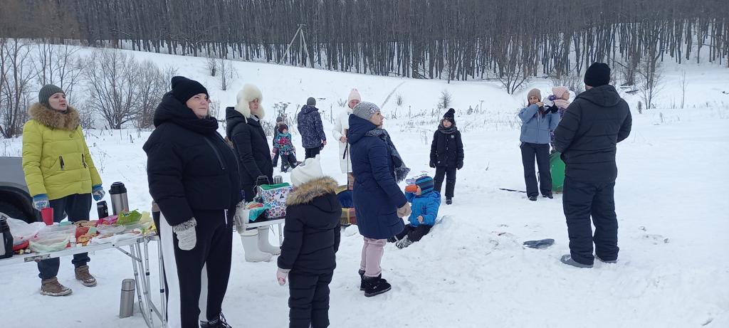 Последний месяц зимы - февраль, прекрасный выходной день!