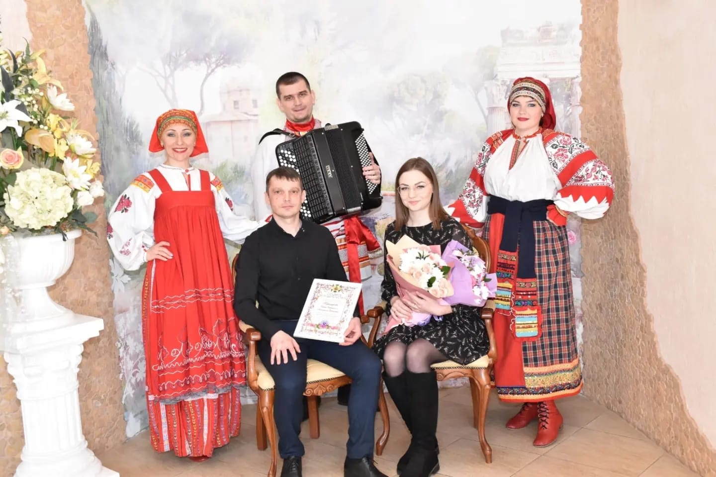 18 декабря 2022 года органы ЗАГС России будут отмечать 105-летие со дня создания