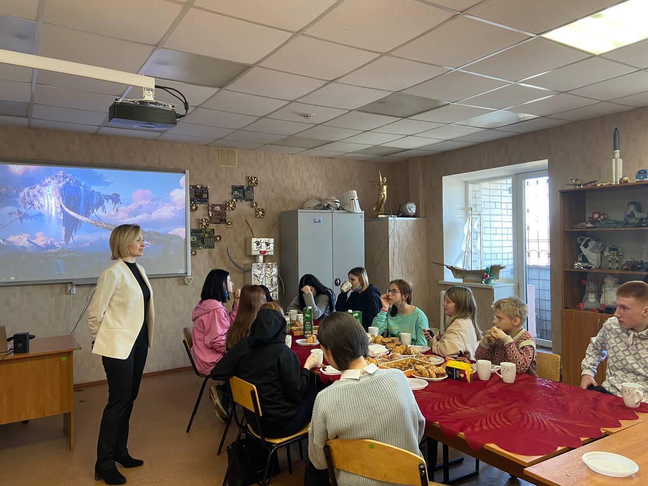 21 марта - День этикета для подростков