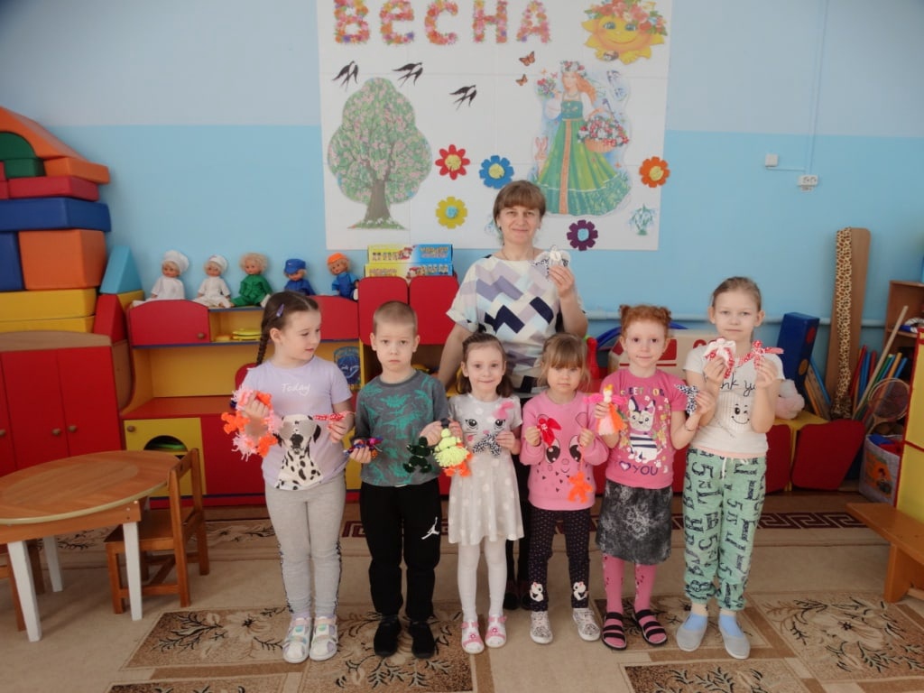 Воспитательницы детского сада «Родничок» учат малышей понимать культуру других народов