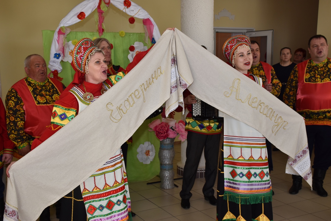 29 марта в Хлевенском ЗАГСе чествовали необычную пару