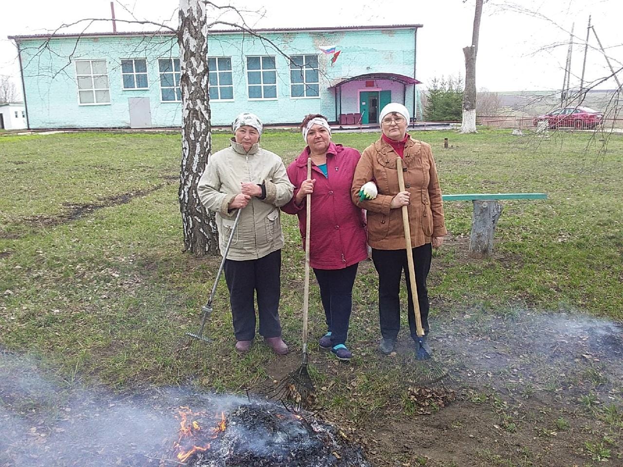 В Хлевенском районе был дан официальный старт началу сезонов "Чистых четвергов"
