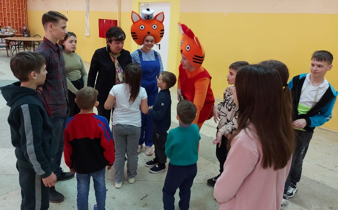 14 апреля в оздоровительно - реабилитационный комплекс "Клен" приехали представители Союза женщин Липецкой области