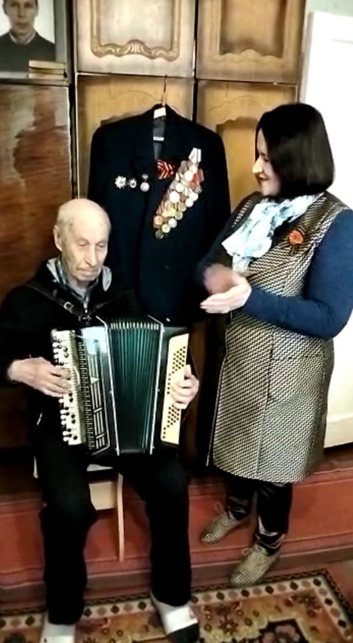 Председатель СЖЛО поздравила ветеранов с праздником - Днем победы