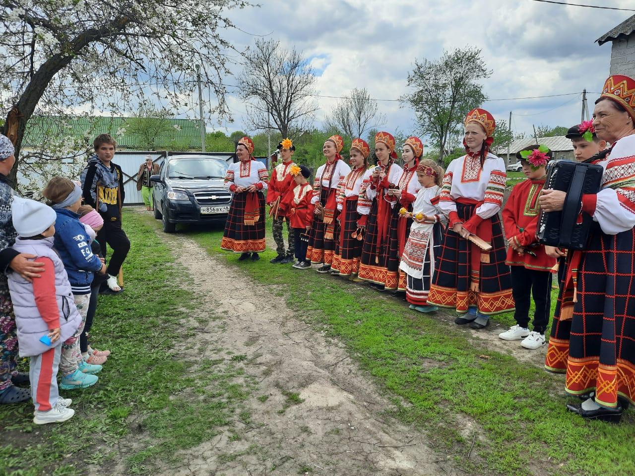 В Краснинском районе отметили Международный день семьи