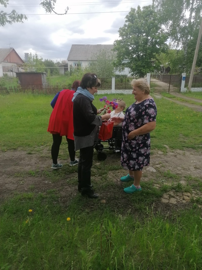 Проект "В кругу друзей" продолжает свою деятельность