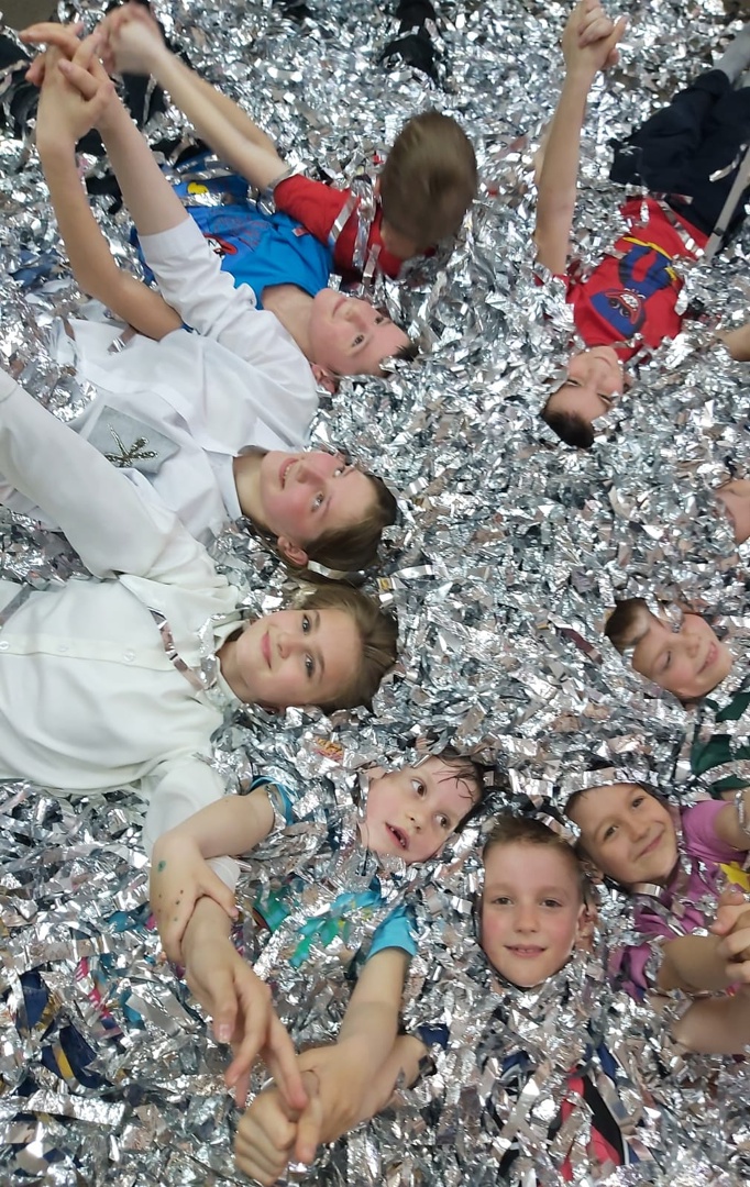 Проект "В кругу друзей" продолжает свою деятельность