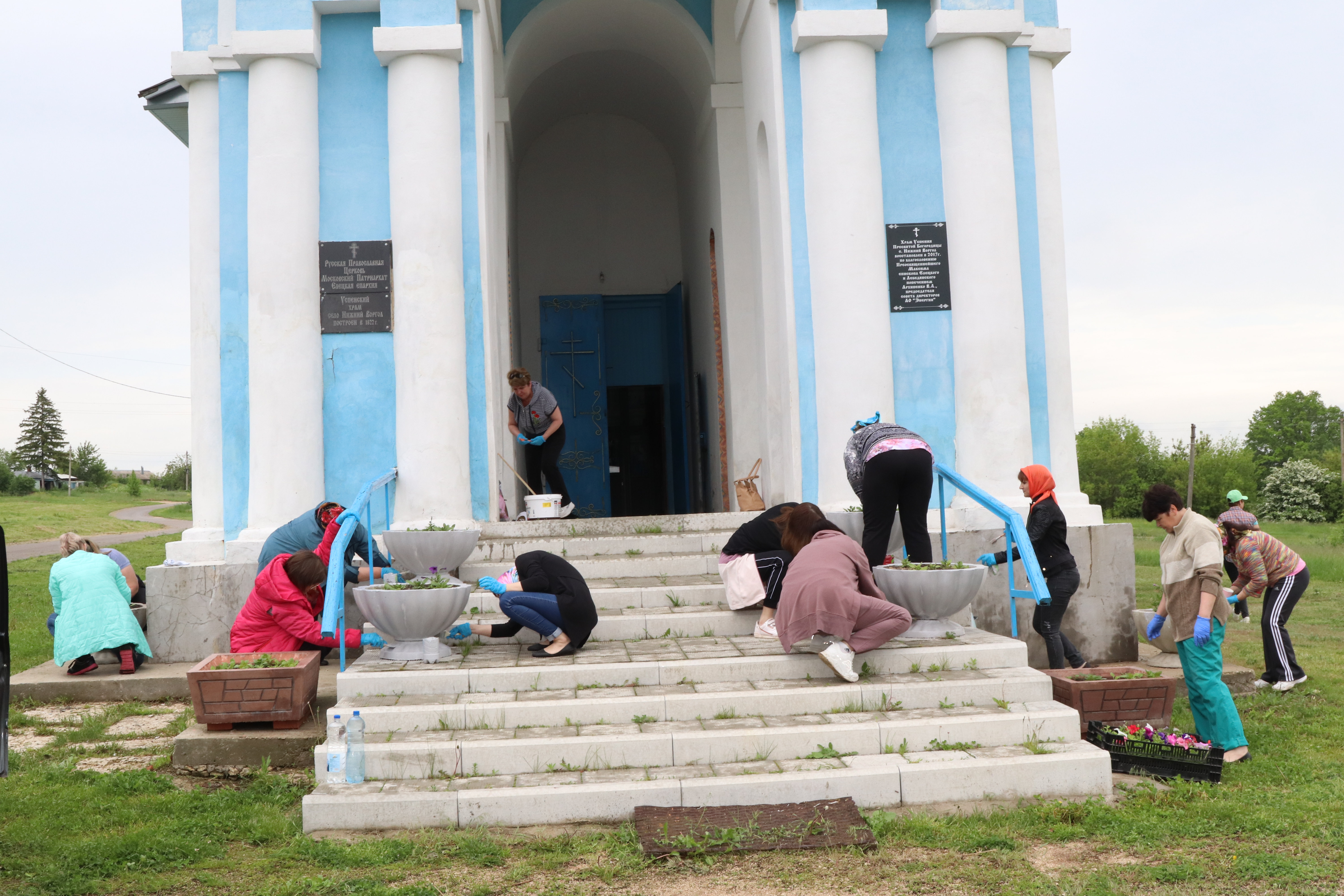 Активисты Елецкого отделения СЖЛО приняли участие в акции "Дорога к храму"