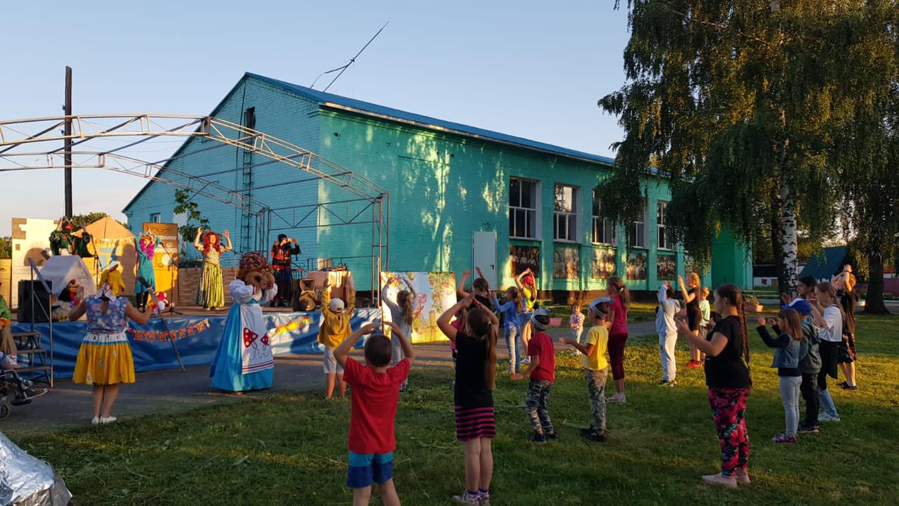 30 июня Баба Яга отмечает свой День рождения