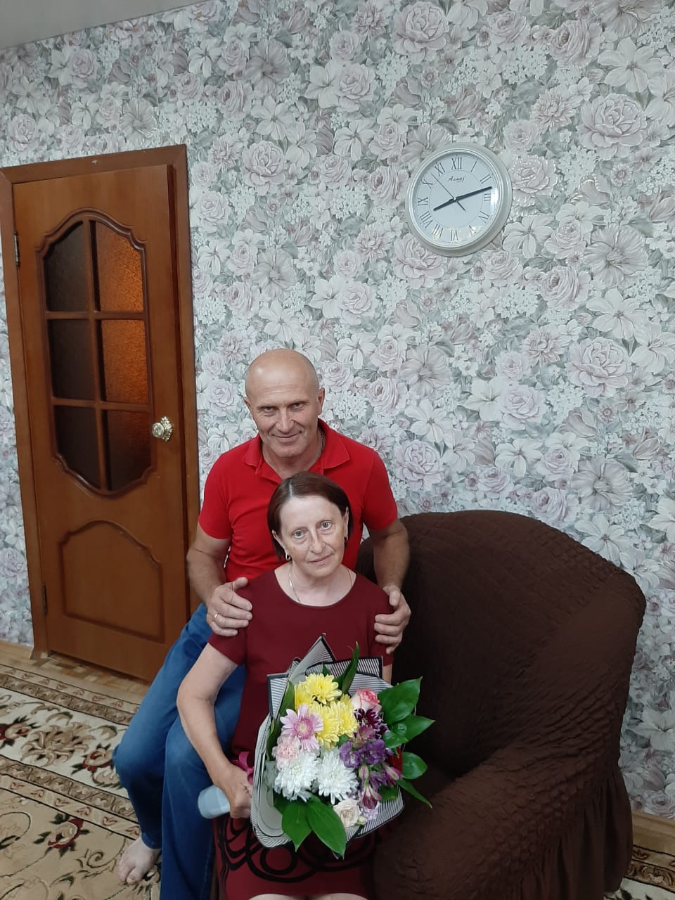 В Добринском районе поздравляли с юбилейной семейной датой супругов Коростелиных
