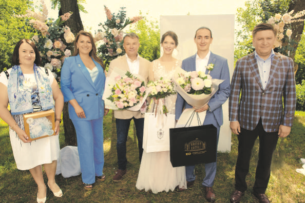 Акция "Свадьба любимому городу" в Липецке состоялась уже в седьмой раз