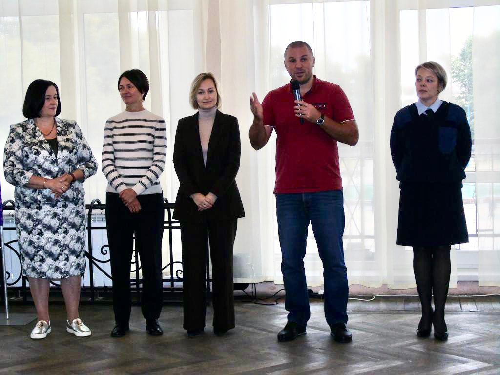 В городском дворце культуры города Липецка дан старт проекту "Шаг навстречу"