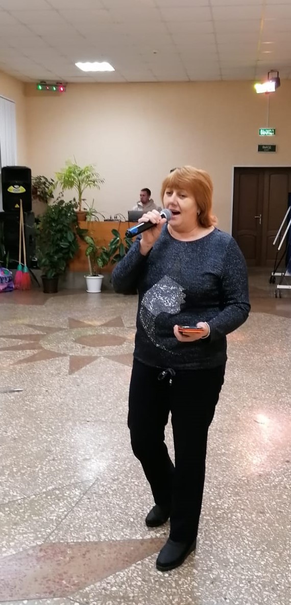 Накануне прекрасного праздника - Дня матери В Воловском межпоселенческом центре культуры и досуга прошли посиделки для мам
