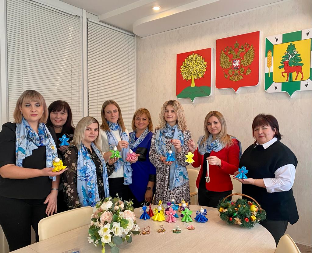 "Рождественский ангел" - в подарок храму