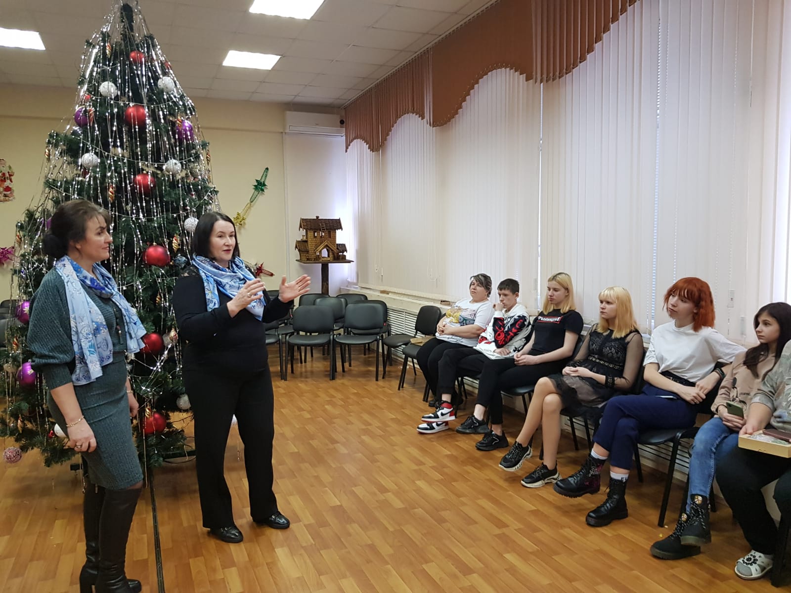 Представительницы СЖЛО посетили детей в ГБУ «Боринский центр помощи детям"