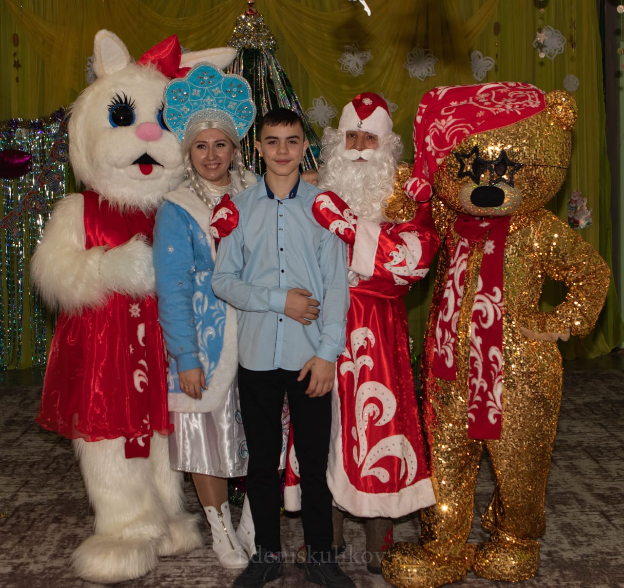 С добром в сердце и благими делами в люди