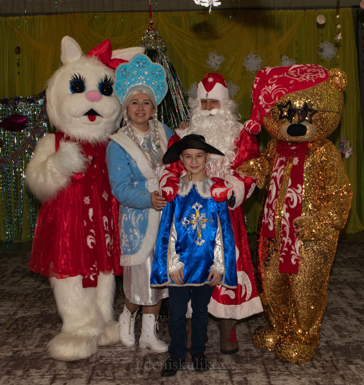 С добром в сердце и благими делами в люди