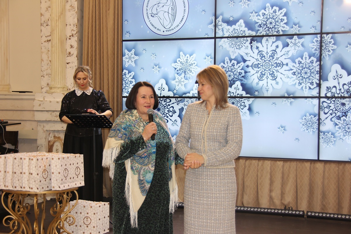 Члены Липецкого регионального отделения "Союза женщин России" подвели итоги 2022 года