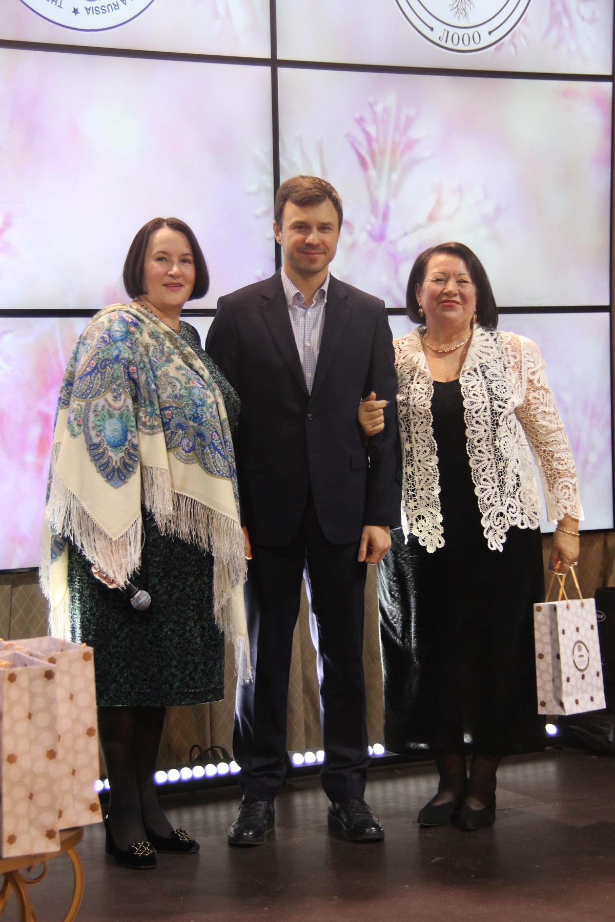 Члены Липецкого регионального отделения "Союза женщин России" подвели итоги 2022 года