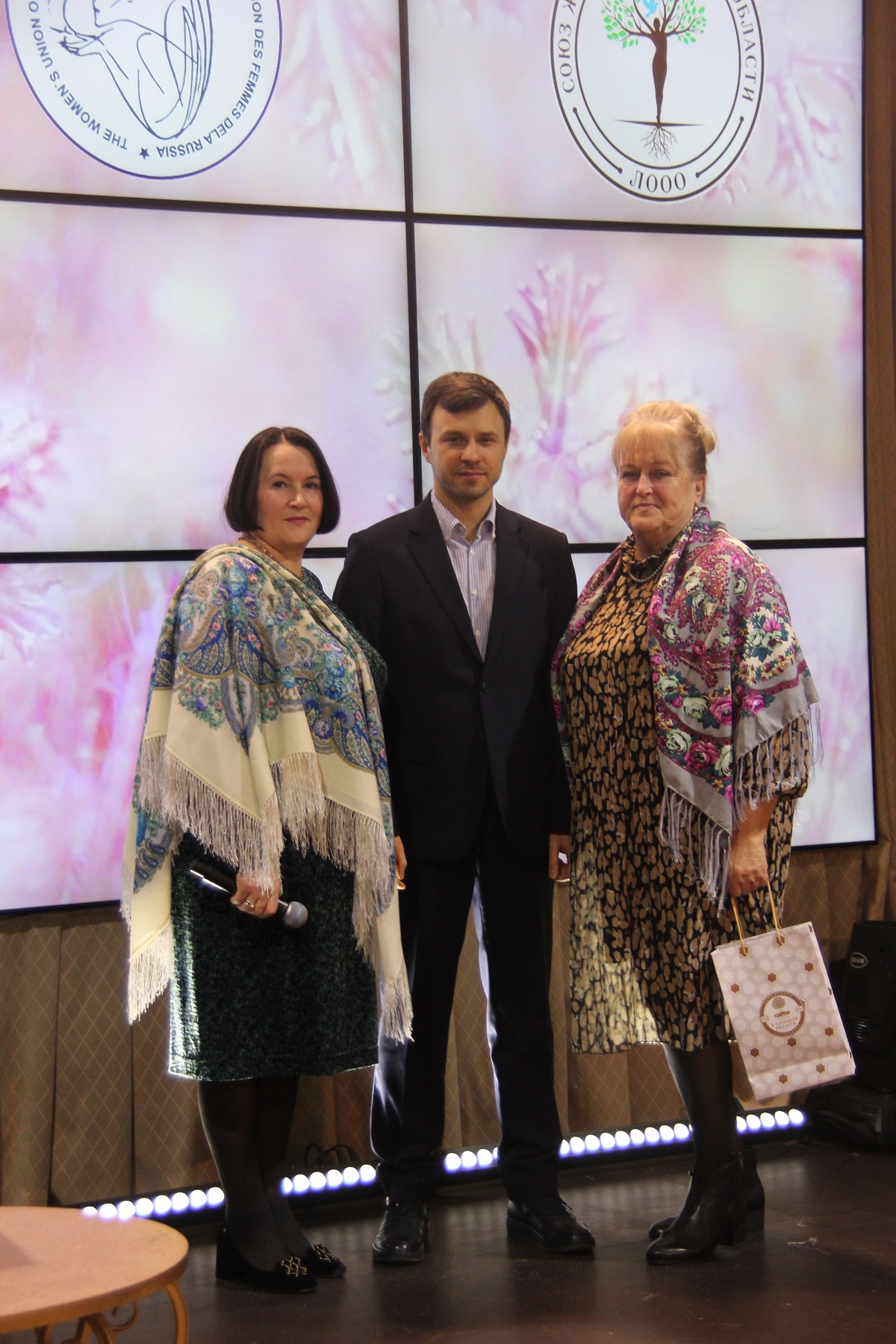 Члены Липецкого регионального отделения "Союза женщин России" подвели итоги 2022 года