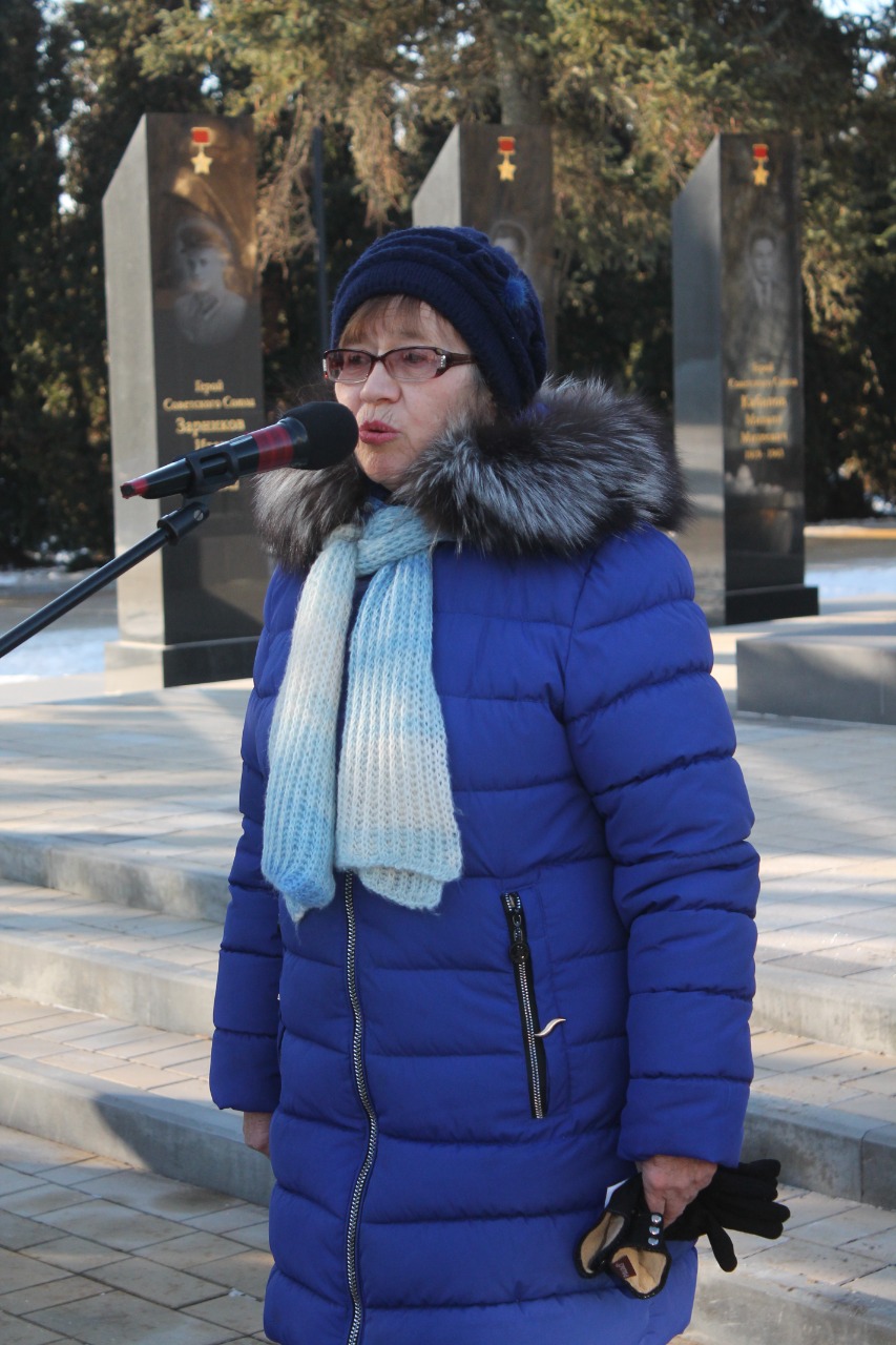 В Добром, у мемориала погибшим в годы Великой Отечественной войны, состоялся митинг
