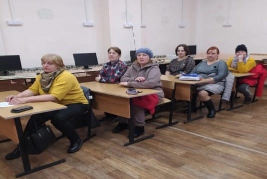 На базе МБОУ СОШ с.Поддубровка было организовано и проведено родительское собрание