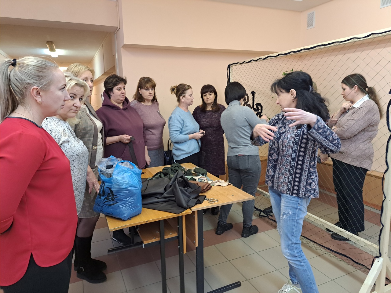 "Чем тыл крепче, тем врага бить легче"