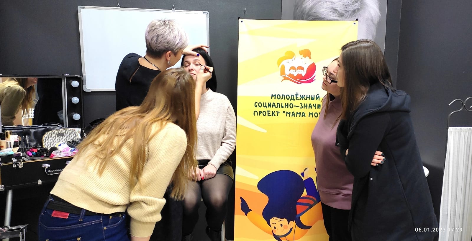 Молодежное крыло Елецкого городского отделения СЖР продолжают реализацию проекта "Мама может"