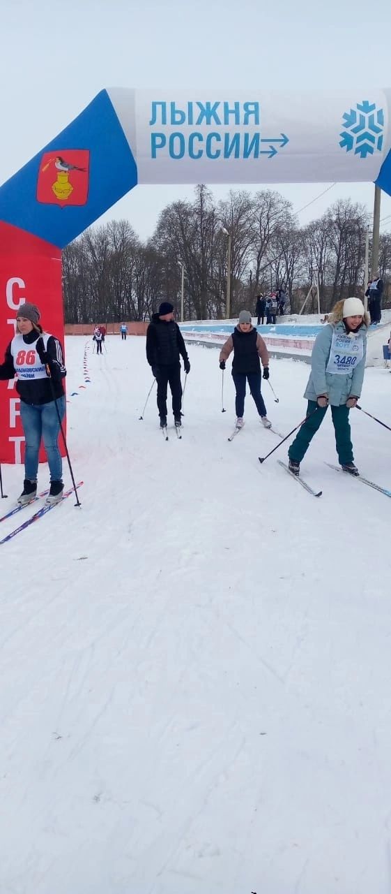 11 февраля на стадионе ФОК «Жемчужина» села Измалково Липецкой области, стартовала Всероссийская массовая лыжная гонка