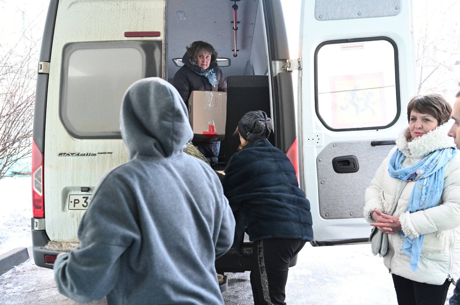 В преддверии Дня защитника Отечества представители Союза женщин Елецкого района посетили военный госпиталь Белгорода