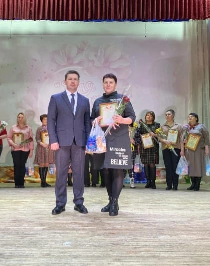 Женщины Лебедянского района оказывают помощь фронту