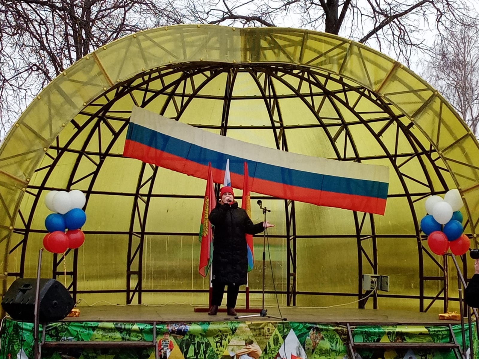 В межпоселенческой библиотеке с. Волово по инициативе Евгении Кирилловой организована фотовыставка «Крым